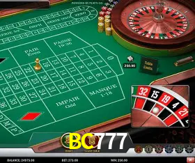 Escena dinámica inspirada en casino con iluminación BC777, cartas, fichas e íconos de juegos digitales en un espacio moderno de juegos.
